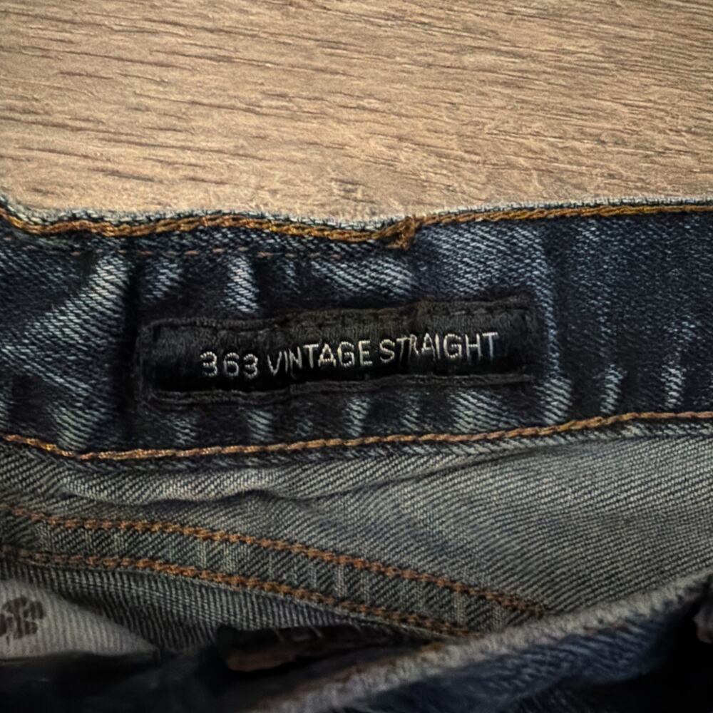 Lucky Brand 363 Vintage Straight Mens Jeans Size 33x30 Blue Medium Wash Denim - Picture 4 of 11